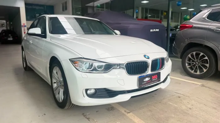 BMW 320I A 2.0 Turbo/activeflex 16V 184cv 4P 2015
