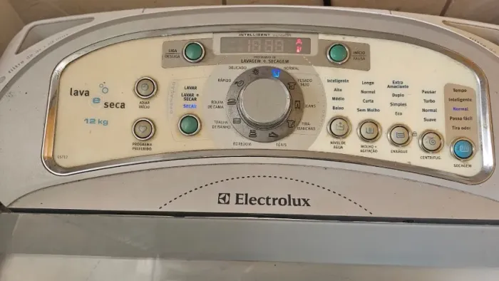 Lava e Seca Electrolux LST12 - 12 kg
