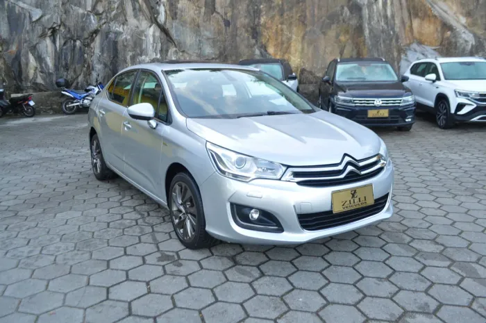 Citroen C4 Lounge Exclusive 1.6 Turbo Flex Aut. 2017