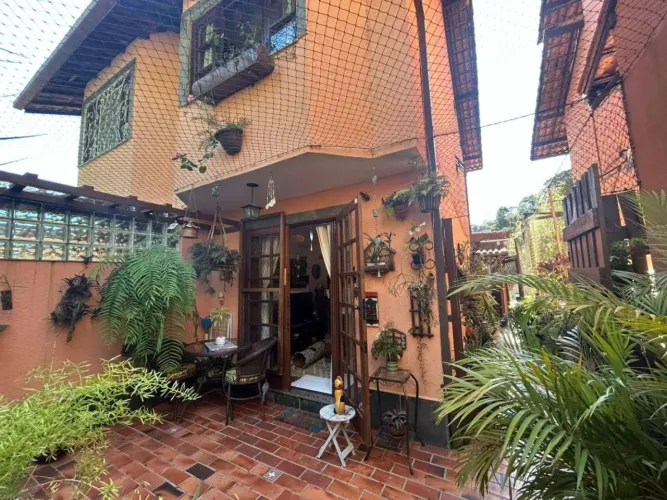 Casa em Condomínio para Venda em Teresópolis, Carlos Guinle, 3 dormitórios, 1 suíte, 2 ban