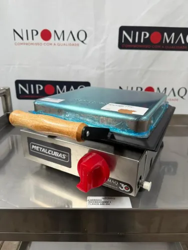 MGG-30 GRILL A GAS - METALCUBAS