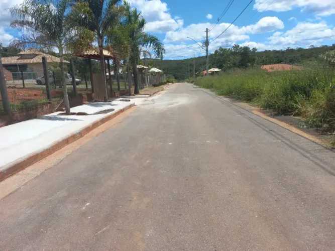 Lote com 1000mts registrado, R$13.700,00 mais parcelas