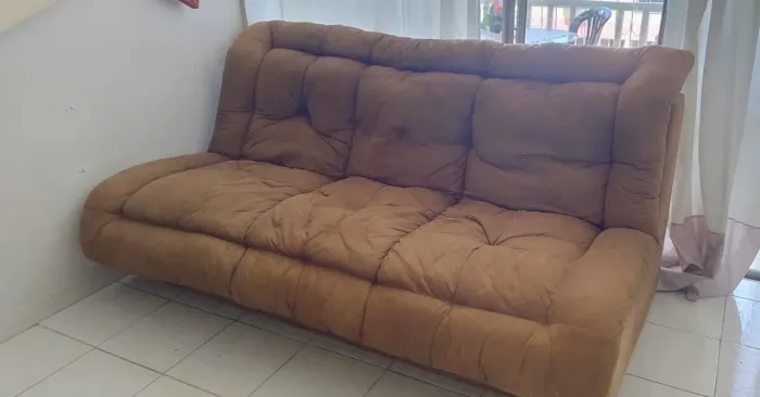 Sofá 3 lugares 
