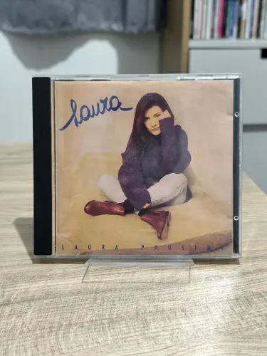 CD Laura Pausini - Laura (1994) // IMPORTADO