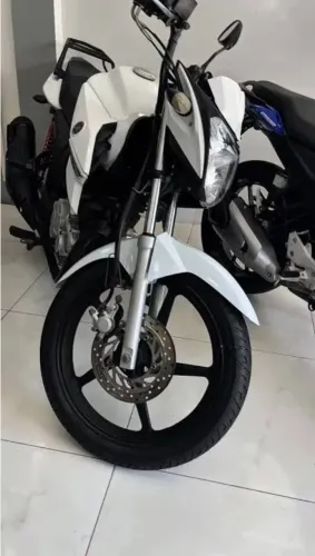 FAZER 150 cc - R$ 4.500 + ASSUMIR FINANCIAMENTO