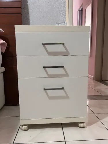 Gaveteiro Tok&Stok Branco com 3 Gavetas - Semi Novo 