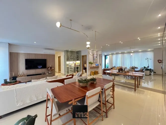 Apartamento no Setor Bueno com 3 quartos
