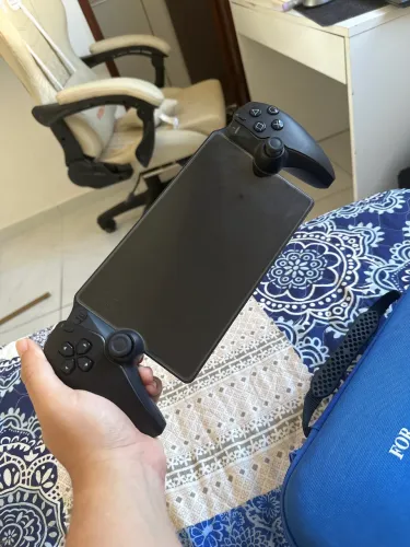 PlayStation Portal BLACK (PS PORTAL) muito novo com película e bolsa