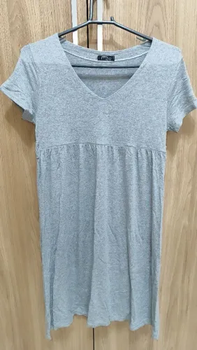 Roupas para gestante (vestidos e blusas)