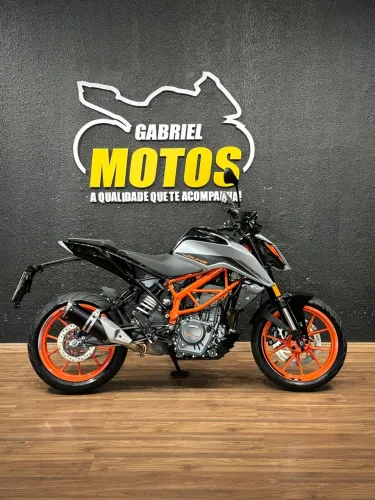KTM 390 Duke - 2022