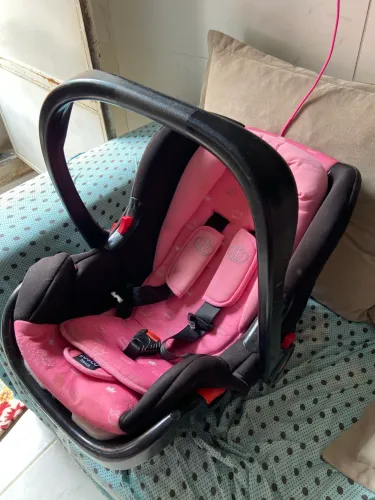 Bebê conforto rosa