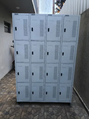 Armário em Aço Nicho Guarda Volume com 16 compartimentos