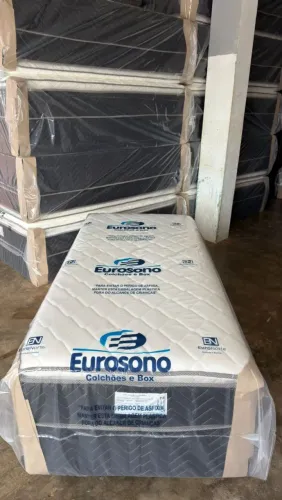 Cama de solteiro espuma nova