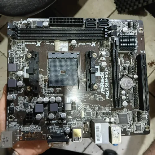 Placa-mãe ASRock FM2A55M-VG3+ Socket FM2/FM2+ DDR3 (não testada)