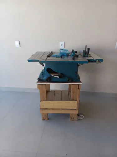 serra de bancada makita mlt 100