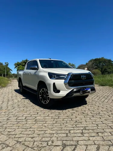 Toyota Hilux CD SRX 4X4 2.8 TDI 16V Diesel Aut. 2022