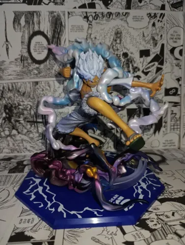 Figure Monkey D. Luffy Gear 5 Sun God Nika Grande (One Piece)