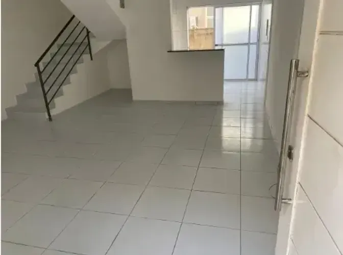 Triplex 2 suítes com solarium em condomínio - Nova Parnamirim (condomínio e IPTU inc