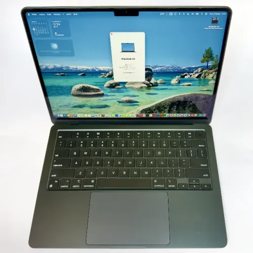MacBook Air M2, bateria 100%, 48 ciclos