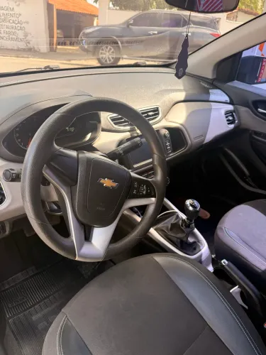 Chevrolet Onix Hatch LT 1.4 8V Flex Mec. 4P 2019