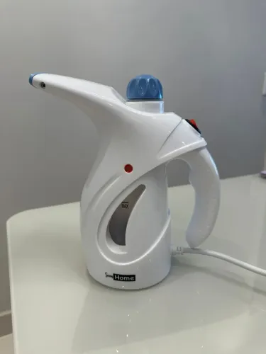 Passadeira a Vapor Portátil Seven Home 800W + Acessórios