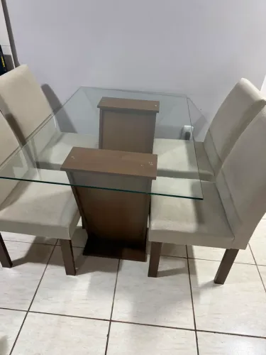 Mesa tampo de vidro