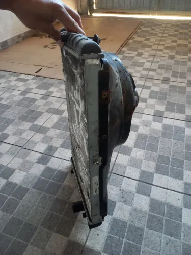 Radiador Gol AP - usado em Bom estado