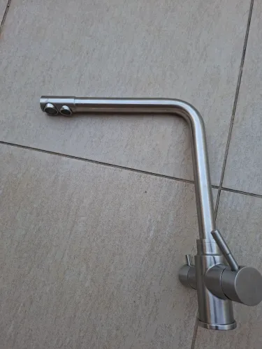 Torneira de inox com misturador e filtro