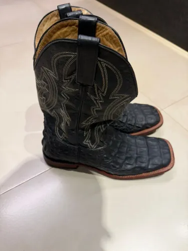 Bota JACOMO