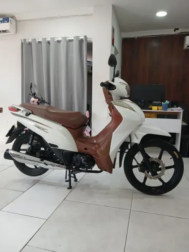 Shineray jet 50 2023 emplacada 