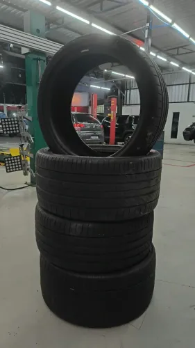 pneu Continental 255/36 ZR19