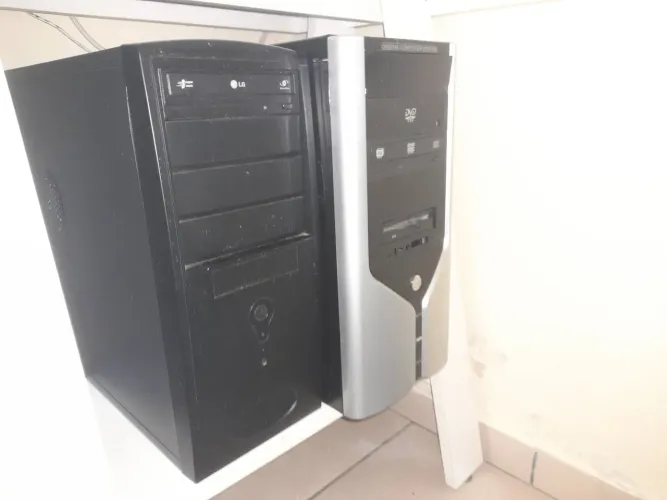 2 CPU (Não sei se funcionam ou não)