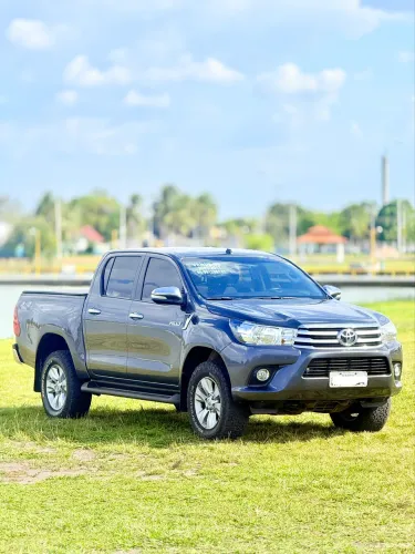 Toyota Hilux CD SRV 4X4 2.8 TDI Diesel Aut. 2017