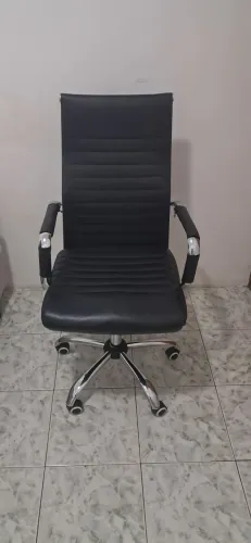 Oportunidade cadeira de escritório giratória alta presidente