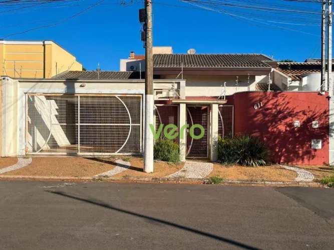Casa com 3 dormitórios à venda, 189 m² por R$ 1.300.000 - Residencial Horto Florestal Jacy