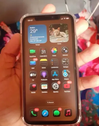 Cll ipone 11 muito bom só to vendendo porque tenho outro