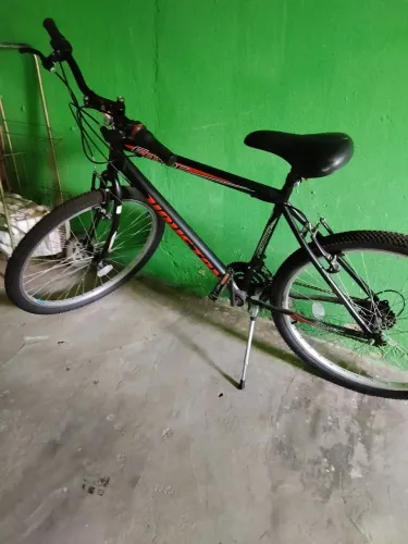 Vendo Bicicleta semi nova marca Foxer