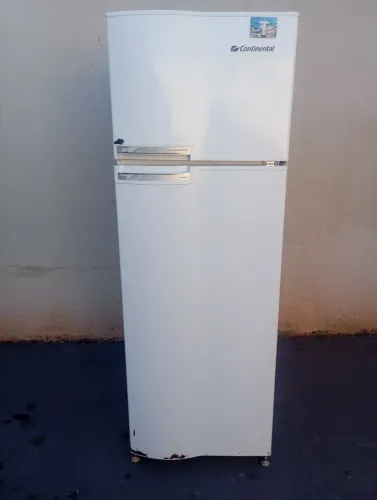 Geladeira continental 370 litros