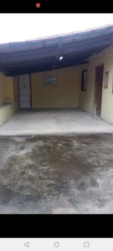 Vendo uma casa.