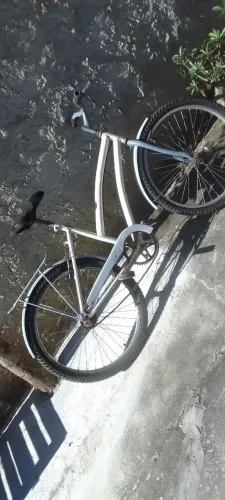 Bicicleta aro 24 usada .