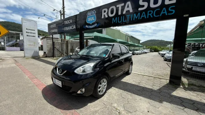 Nissan March SV 1.6 16V Flexstart 5P Mec. 2017