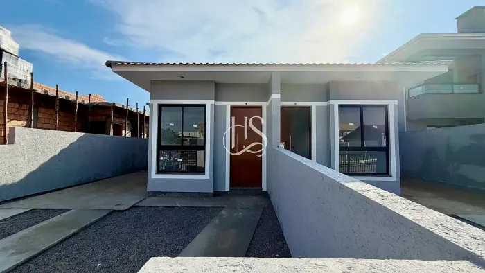 Casa geminada a venda, 64m², 3 dormitórios, sendo 1 suíte, Guarda do Cubatão - Palhoça - S