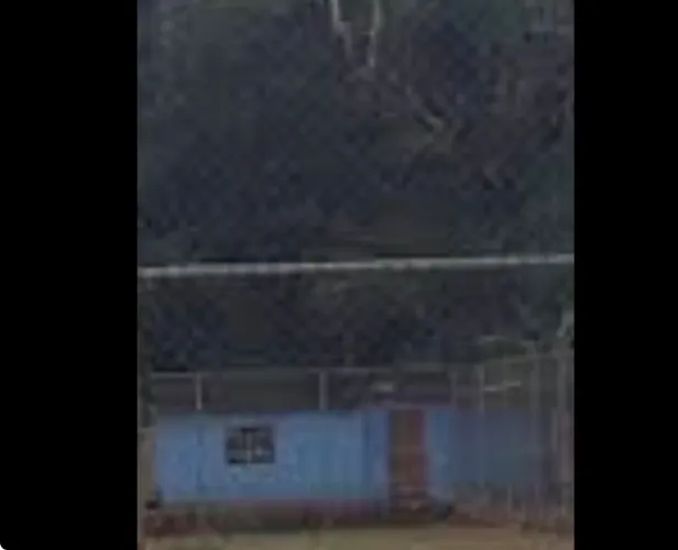 Vendo barração localiza no bairro Juliana