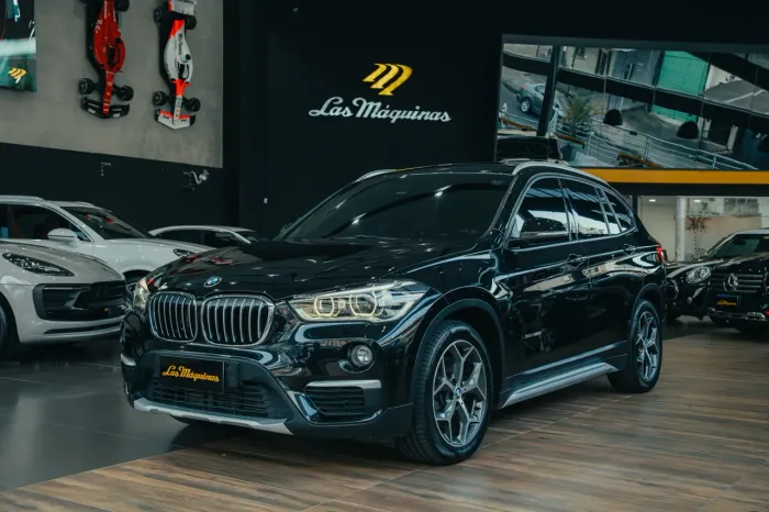 BMW X1 Sdrive 20I X-line 2.0 TB Active Flex 2018