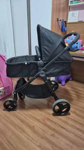 Carrinho de bebê Soul Burigotto - Seminovo