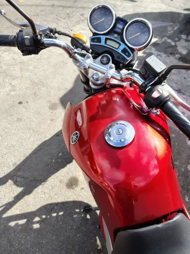 Moto Yamaha 250 