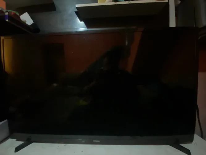 TV Smart Samsung 40 Polegadas - Tudo Funcionando Perfeitamente