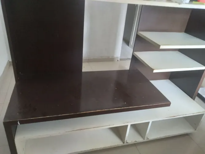 Vendo por motivo de viagem