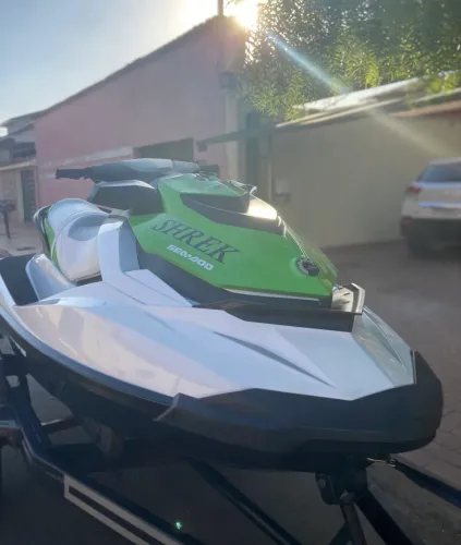 Jet Ski Sea Doo