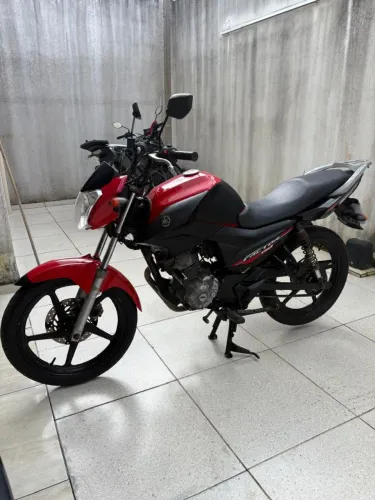 Vendo moto factor 150 2016 segundo dono